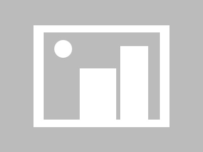 诸暨商贸城，低价商品烂得绝地。